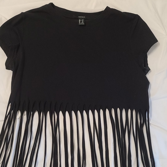 Forever 21 medium crop fringe top - Picture 2 of 3